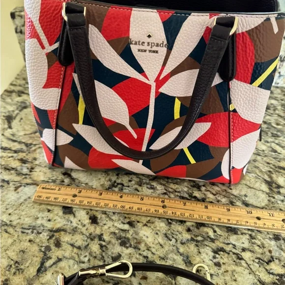 Kate Spade floral pebble leather purse - Picture 7 of 8